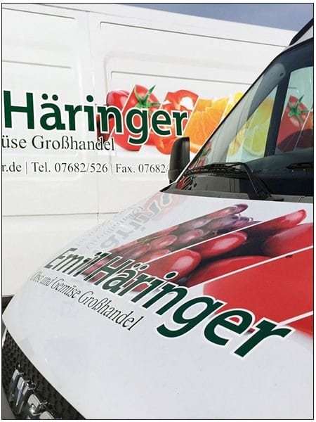beschriftung_fahrzeugfolierung_autowerbung_hocheins_werbetechnik_werbeagentur_freiburg Werbefolierung Fahrzeugfolierung
