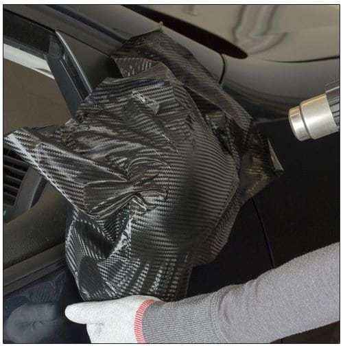 carbon_beschriftung_fahrzeugfolierung_autowerbung_hocheins_werbetechnik_werbeagentur_freiburg Carbonfolie 3M Avery Oracal